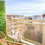 Apartment Clim, Parking Prive, Wifi, A Pied 300m, Renove 2025, En Juillet Et Aout, Les Reservations Se Font Du Dimanche Au Dimanche Pour Eviter La Circulation