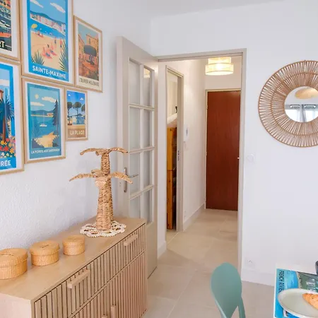 Climatisation, Parking Prive, Calme, Vue, Centre & Plage A 300M, Renove Fin 2025, En Juillet Et Aout Reservation Du Dimanche Au Dimanche Pour Eviter Les Bouchons ! *