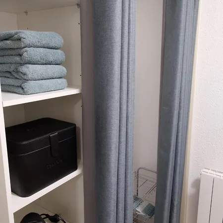 T2 Renove Premium - Parking Prive - Clim - 300 M - Wifi - Balcon Sainte-Maxime