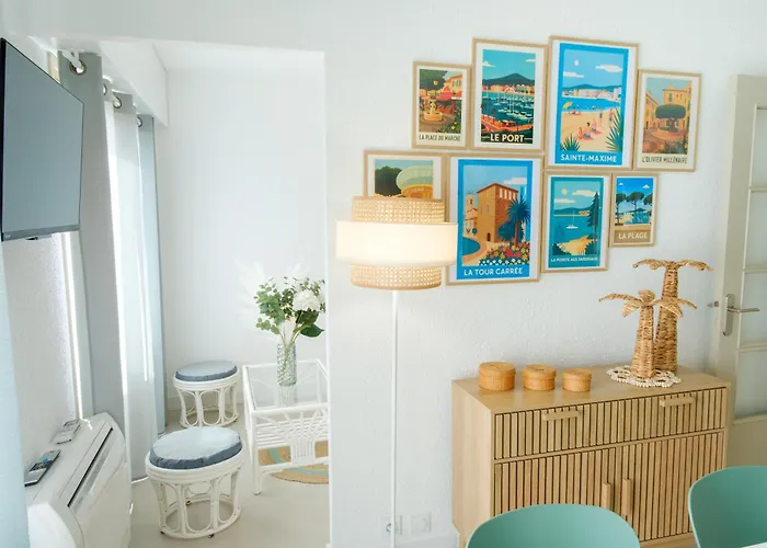 Appartement Entierement Renove, Cosy Avec Parking Prive, Wifi Rapide, Climatisation, Centre-Ville Et Plage A Pieds 300M, En Juillet Et Aout, Les Reservations Se Font Du Dimanche Au Dimanche Pour Eviter La Circulation アパート *