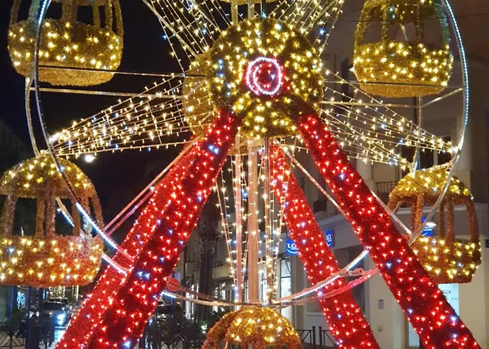 Maïmo Cosy Appartement rénové Centre Ville 300m plage, Clim, Parking *